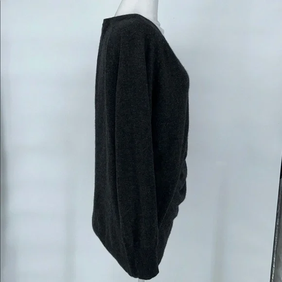 Equipment Charcoal V-Neck Sweater Ribbed Cuff Long Length Spft Sweater Sz L - Picture 4 of 10